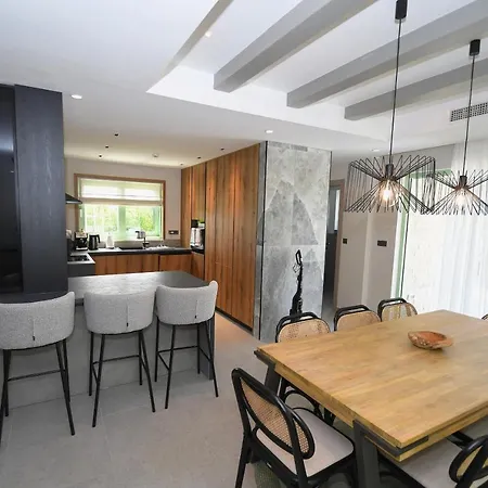 Вилла Helena Brzac