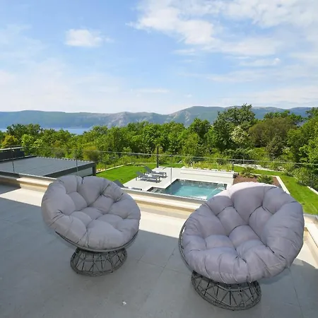 Villa Helena Brzac