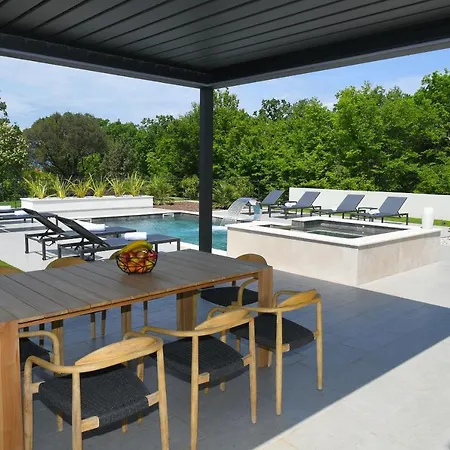 Helena Вилла Brzac