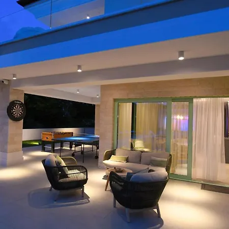 Helena Вилла Brzac